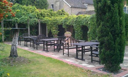 Oliver Cromwell Hotel