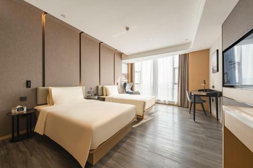 Atour Hotel Chongqing West Station