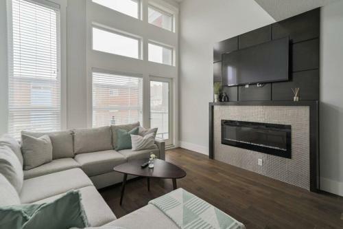 Apartamento 3br Spacious Home Wdowntown Views & Garage