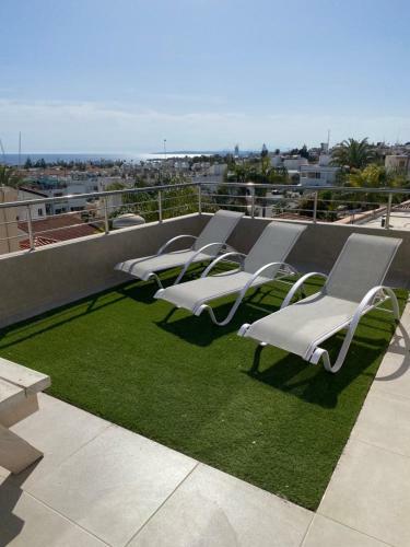 Amazing Seaview 2 Bedroom Apartment