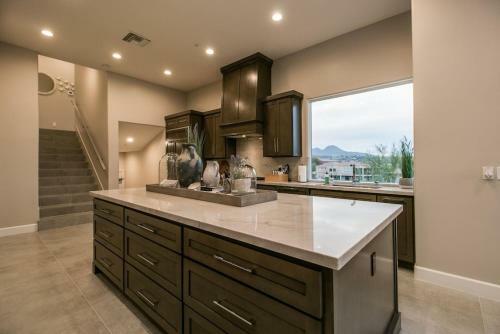 Luxurious Fountain Hills Designer Home Wviews