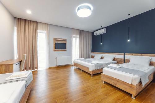 Hotel 10 Keys