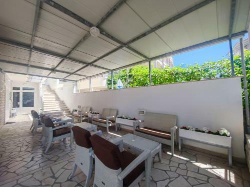 Hostal Villa Ivona