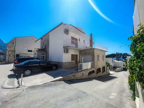 Hostal Villa Ivona
