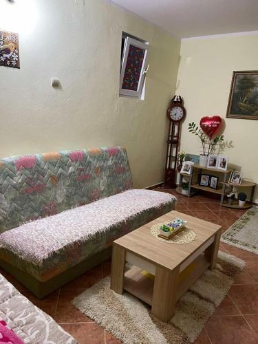 Apartman Barjaktarovi? 2