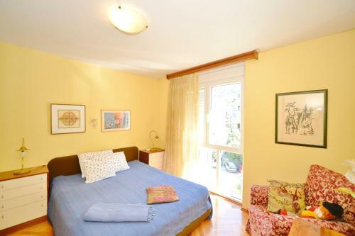 Sea View Apartment, Free Parking, Great Location