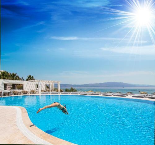Charm Beach Hotel