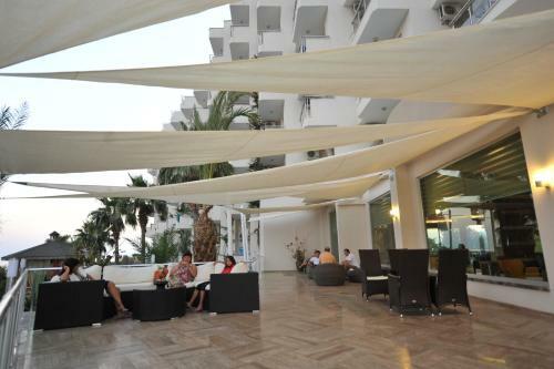 Asrin Beach Hotel