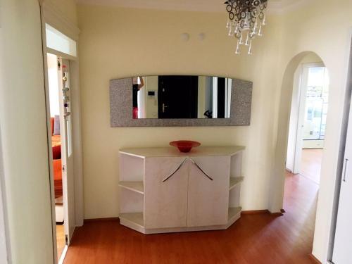 Antalya Luxury Apartment In Lara