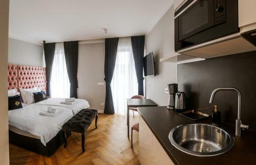 Hostal Bresidence