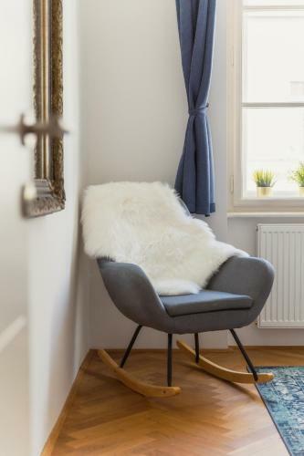 Stylish Apartment / Center / Free Parking