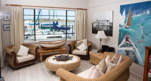 Bed & Breakfast Boathouse & Birks River Retreats