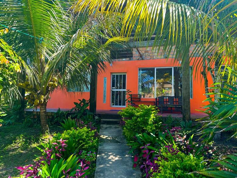 Bed & Breakfast Otorongo Guest House
