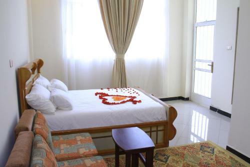 Hostal Avi Guest House