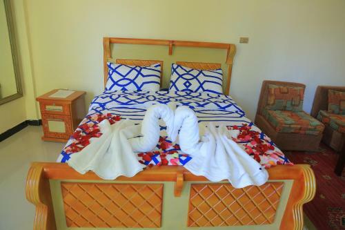Hostal Avi Guest House
