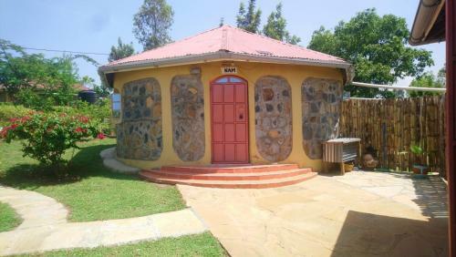Bed & Breakfast Kanyawegi Dala Resort