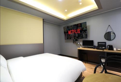Hotel ????