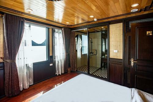 Cozy Boutique Cruise