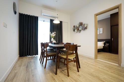 Apartamento The First Stay Hotel