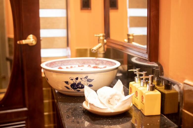Spatel D'annam Hotel