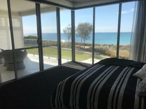 Family Beachside Luxury