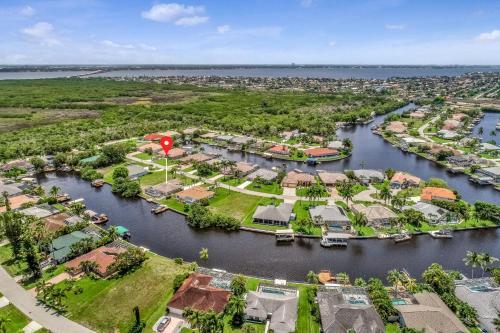 Four Mile Cove Paradise