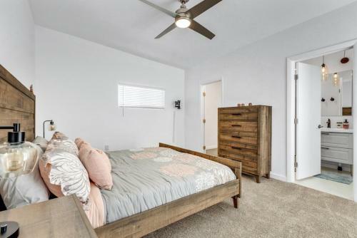 Modern And Comfy 3 Bdrm Near Melrose District