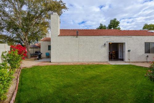 Villa Cypress Home