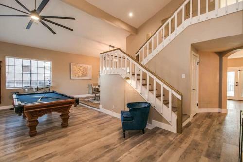 Amazing Remodeled Scottsdale 5 Bdrm Wpool