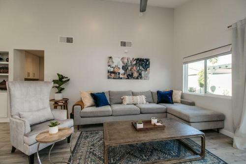 Modern Old Town Scottsdale Home Wdesigner Touch