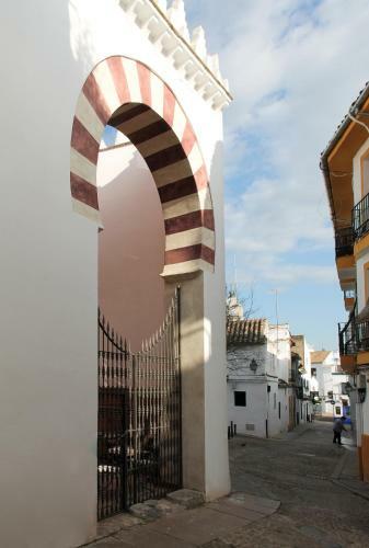 Apartamento La Ermita Suites