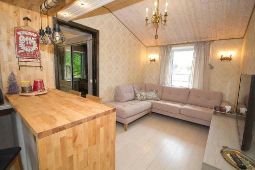 Apartment With Private Garden And Large Balcony