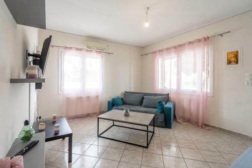 House 1 Minute Away From The Beach