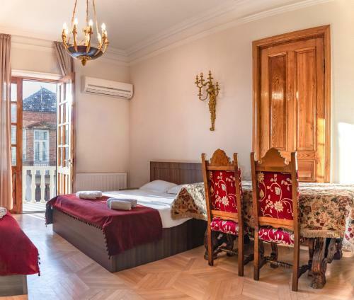 Vedzisi Garden Hotel