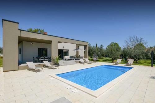 Villa Tonina
