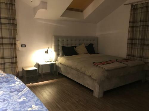 Andreea?s Cozy House For 5