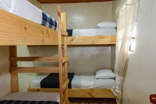 Hostal Dizengoff Hostel