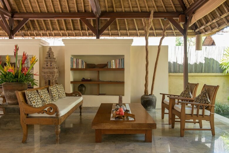 Hotel Komaneka Resort