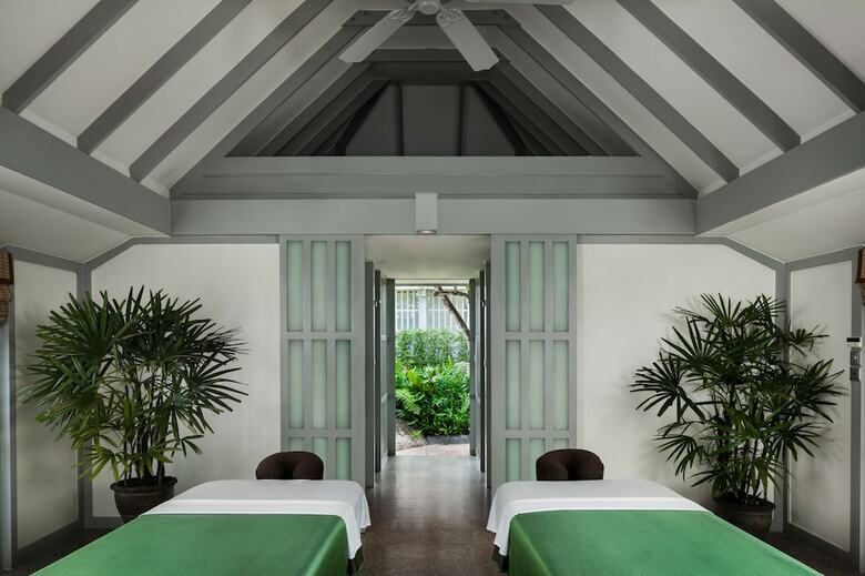 Hotel The Surin Phuket