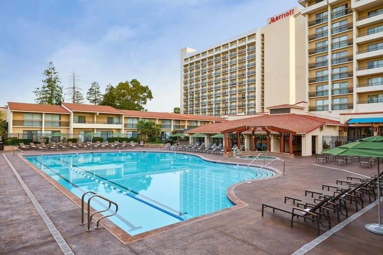 Hotel Santa Clara Marriott