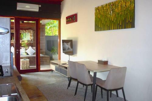 Villa Serai