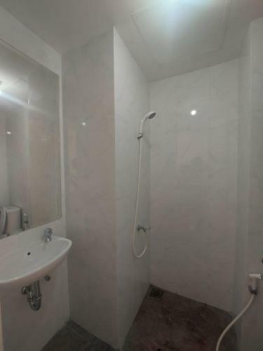 Apartemen Urban Height Bsd By Selvy