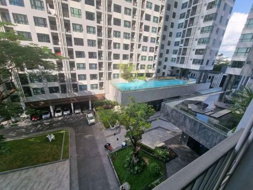 Apartamento Rooftop Infinity Swimming Pool Thebase Condo