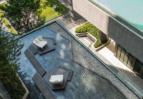 Apartamento Rooftop Infinity Swimming Pool Thebase Condo
