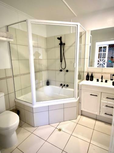 Hostal Urban Getaway Studio + Sauna