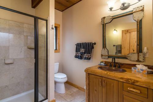 Tahoe Pines Cabin