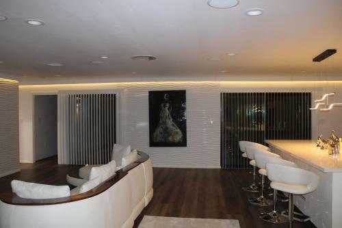 Pearl Beach Villa Huntington Beach