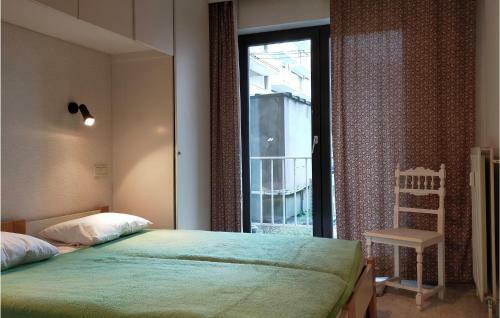Stunning Apartment In Knokke With 2 Bedrooms