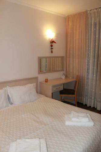 Apartment Kristin In Apart Hotel Stenata