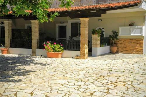 Apartamento Petros Garden ?ouse